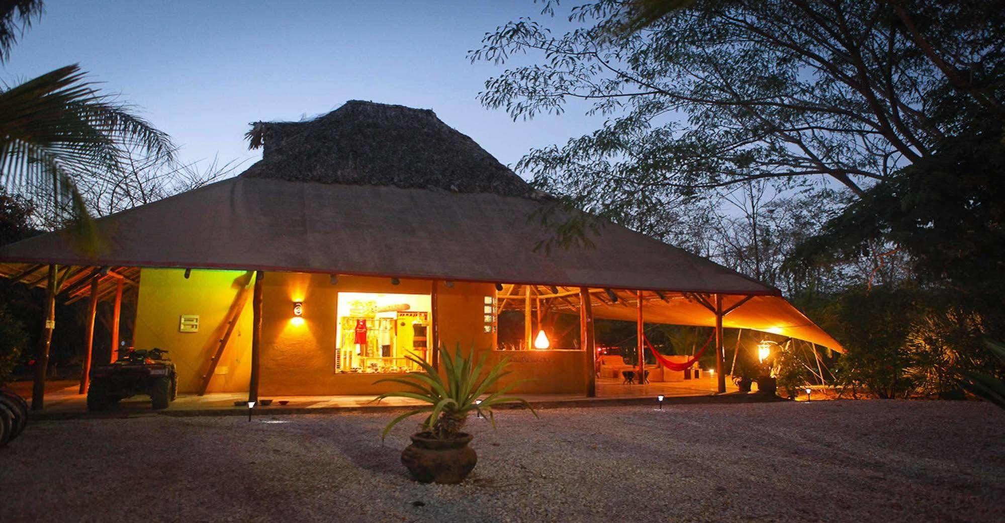 Hotel Mauna Loa Pinilla ภายนอก รูปภาพ